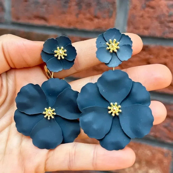 Blossom Navy Blue Earrings - Picture 1 of 7